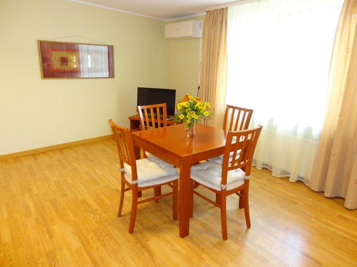 Old City Apartments รีกา ภายนอก รูปภาพ