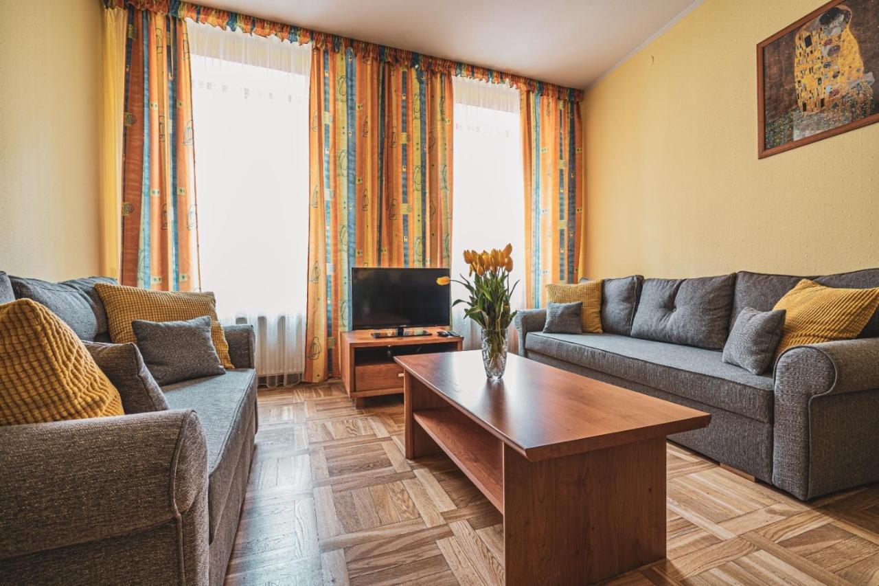 Old City Apartments รีกา ภายนอก รูปภาพ